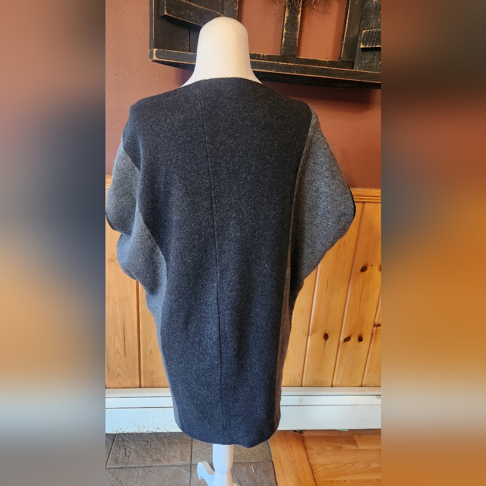 Bergdorf Goodman Vince Angola Wool Charcoal Gray Dolman Short Sleeve Sweater Med - Picture 4 of 12